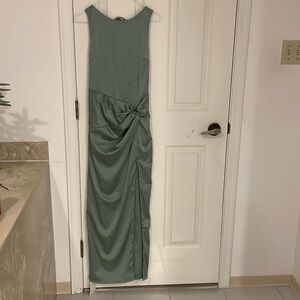 Brand new Abercrombie silky maxi dress